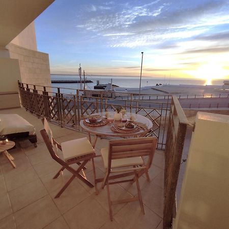 Potato Beach Apartment At Beach Front & Sea View Lagos Ngoại thất bức ảnh