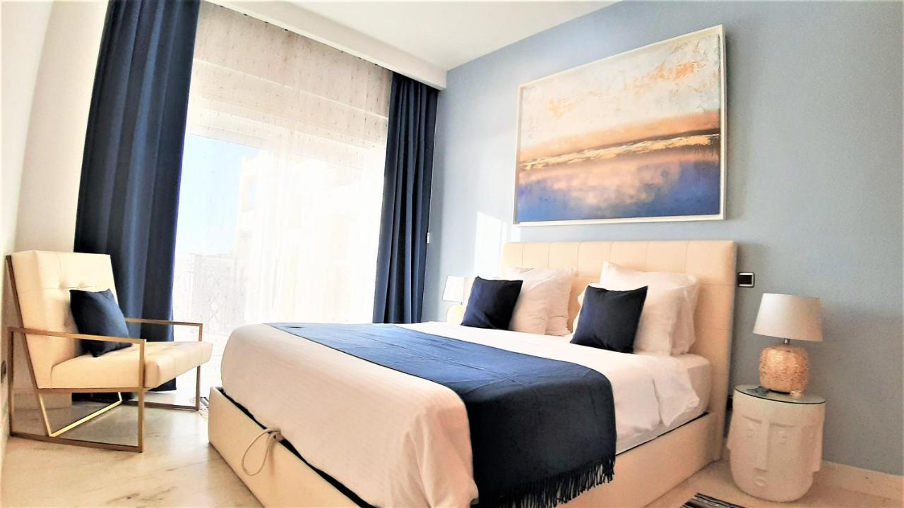 Potato Beach Apartment At Beach Front & Sea View Lagos Ngoại thất bức ảnh