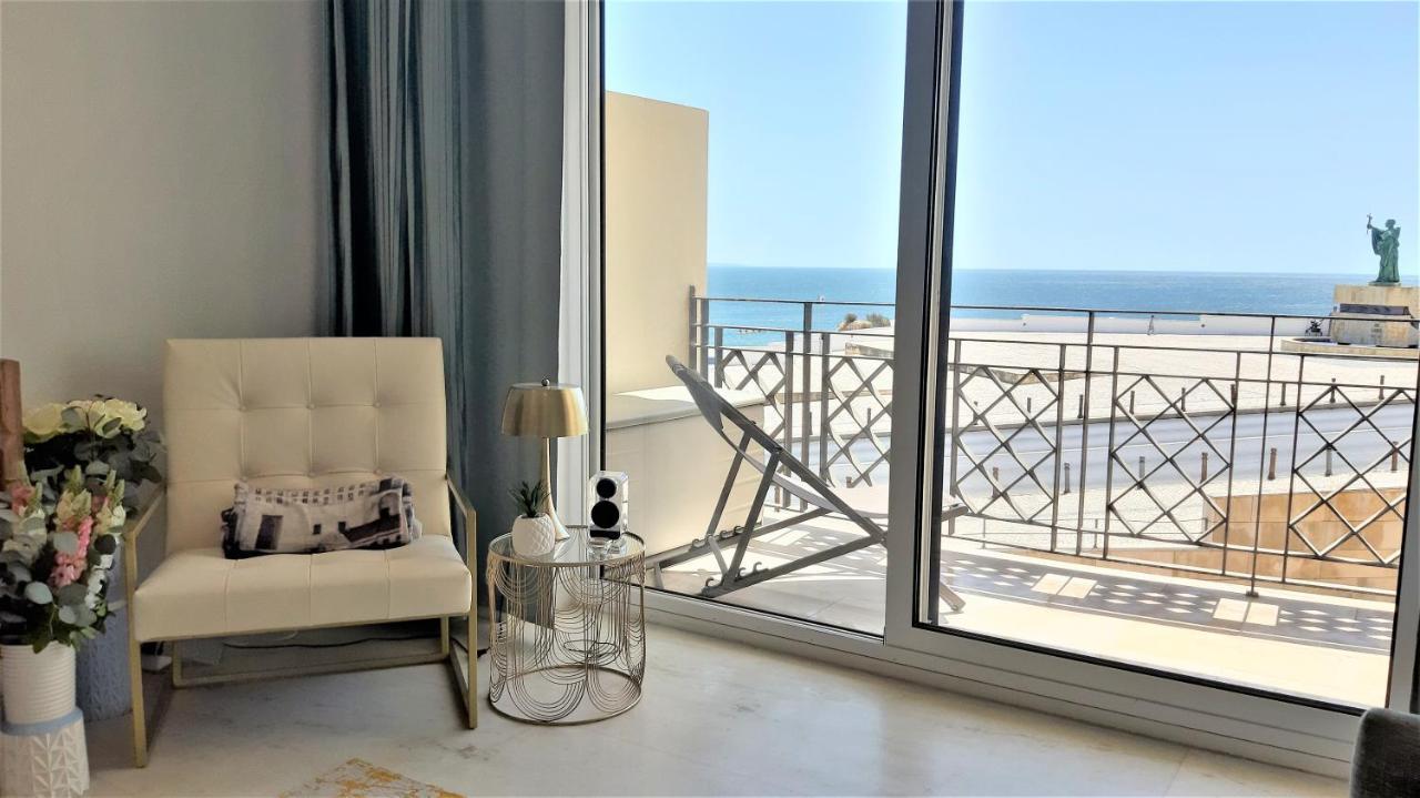 Potato Beach Apartment At Beach Front & Sea View Lagos Ngoại thất bức ảnh