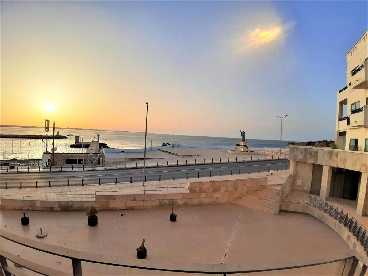 Potato Beach Apartment At Beach Front & Sea View Lagos Ngoại thất bức ảnh